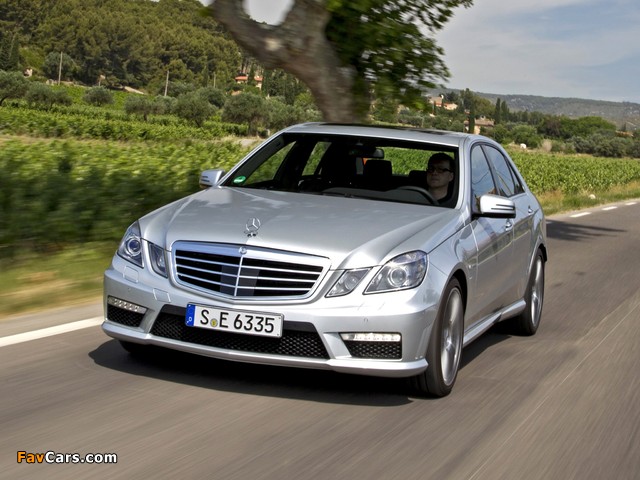 Mercedes-Benz E 63 AMG (W212) 2011–12 images (640 x 480)