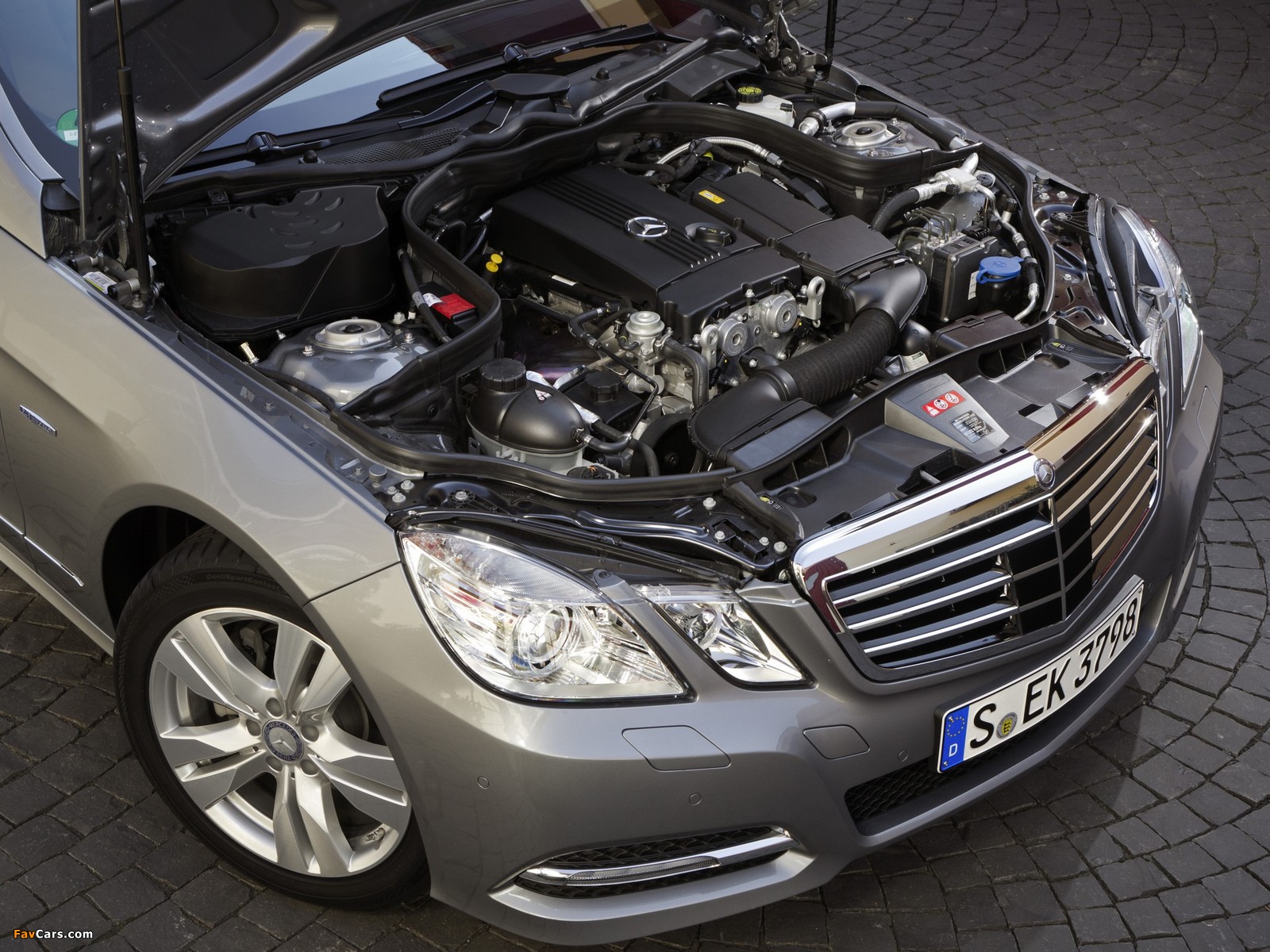Mercedes-Benz E 200 NGT (W212) 2011–12 pictures (1600 x 1200)