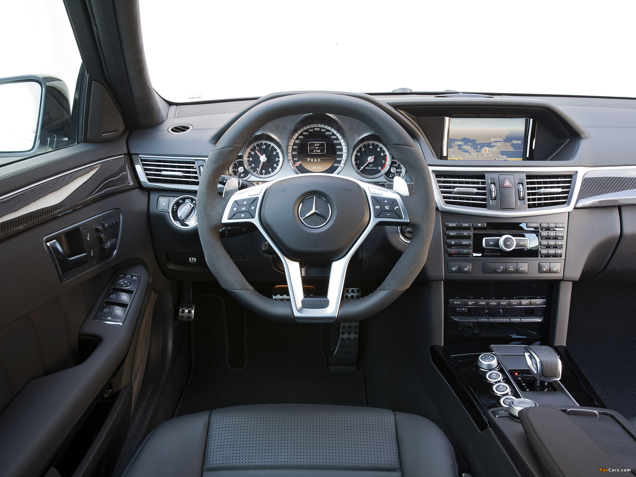 Mercedes-Benz E 63 AMG Estate (S212) 2011–12 pictures (2048 x 1536)