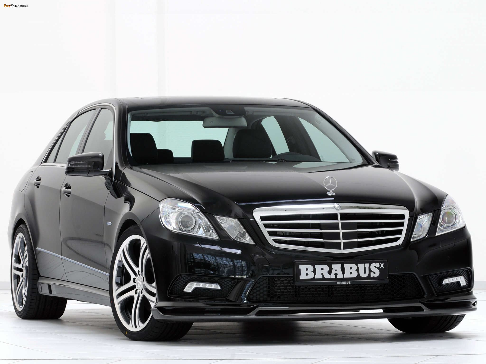 Brabus Mercedes-Benz E-Klasse AMG Sports Package (W212) 2011 pictures (2048 x 1536)
