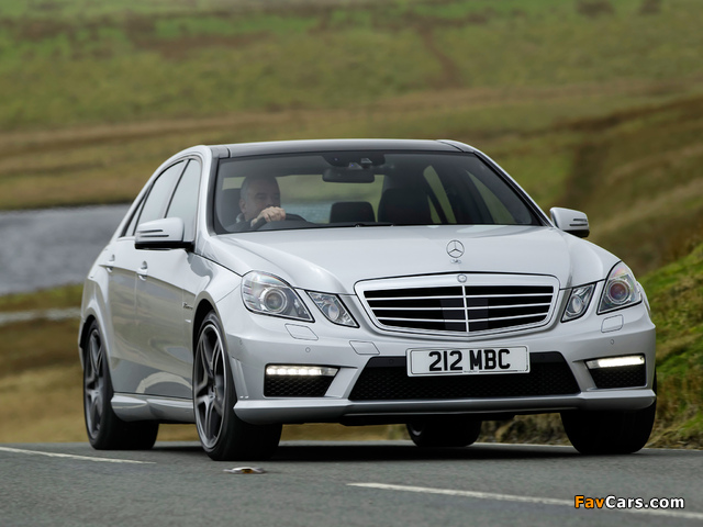 Mercedes-Benz E 63 AMG UK-spec (W212) 2012 images (640 x 480)