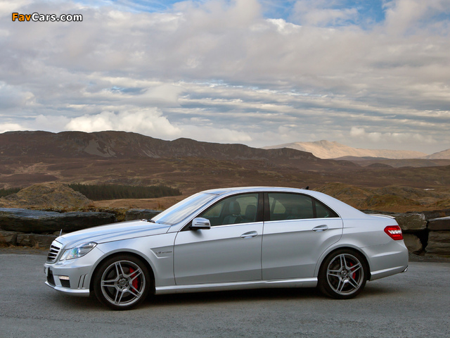 Mercedes-Benz E 63 AMG UK-spec (W212) 2012 images (640 x 480)