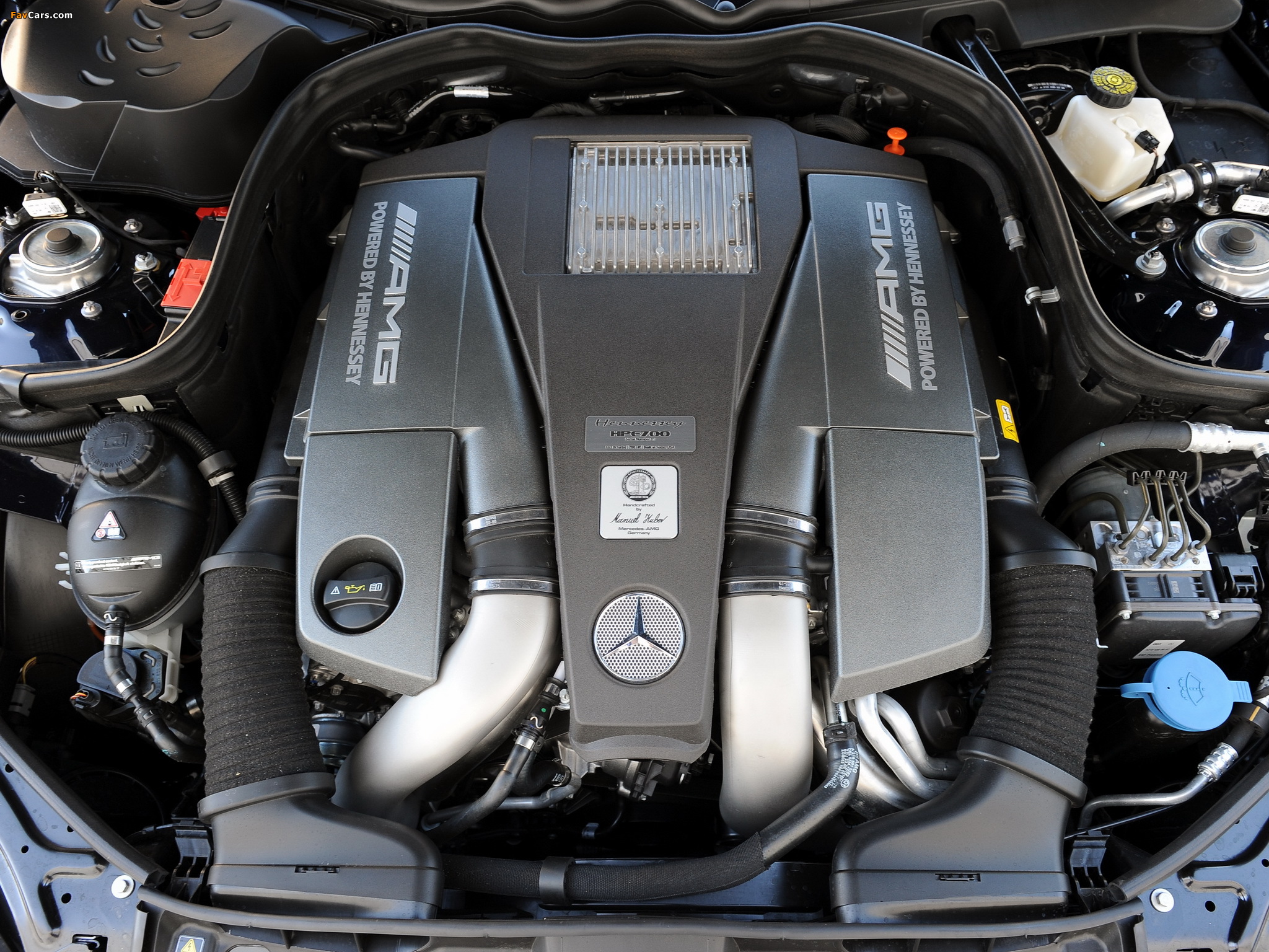 Hennessey Mercedes-Benz E 63 AMG V8 Biturbo HPE700 (W212) 2012 wallpapers (2048 x 1536)