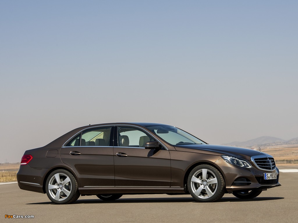 Mercedes-Benz E 300 BlueTec Hybrid (W212) 2013 images (1024 x 768)