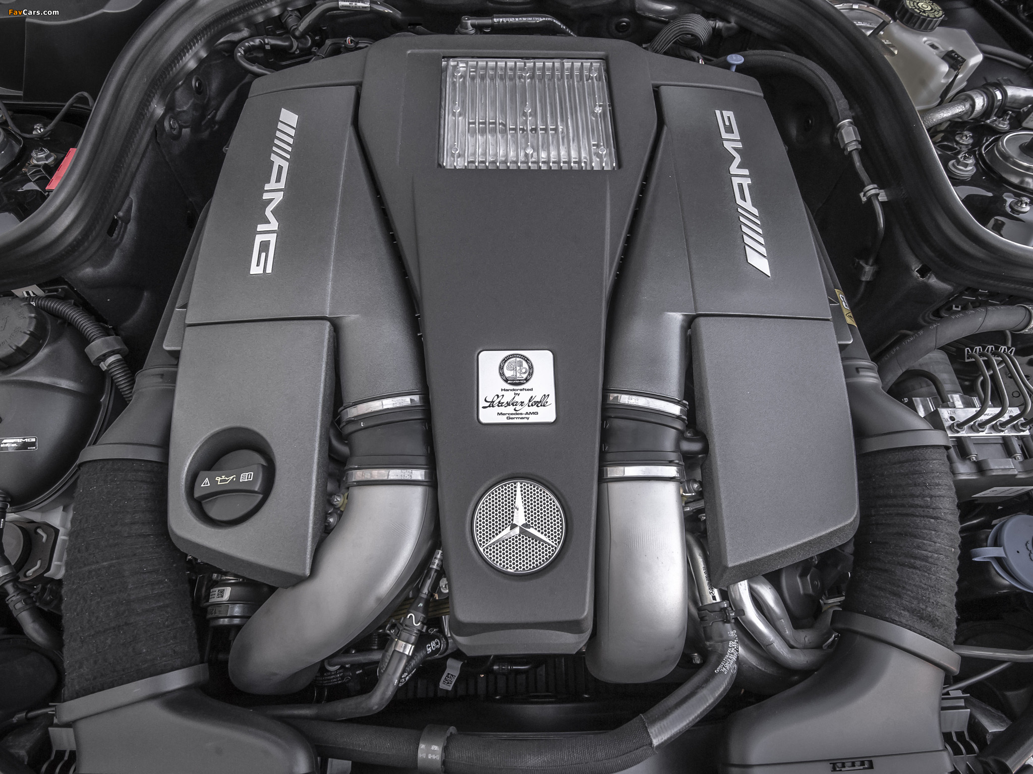 Mercedes-Benz E 63 AMG US-spec (W212) 2013 images (2048 x 1536)
