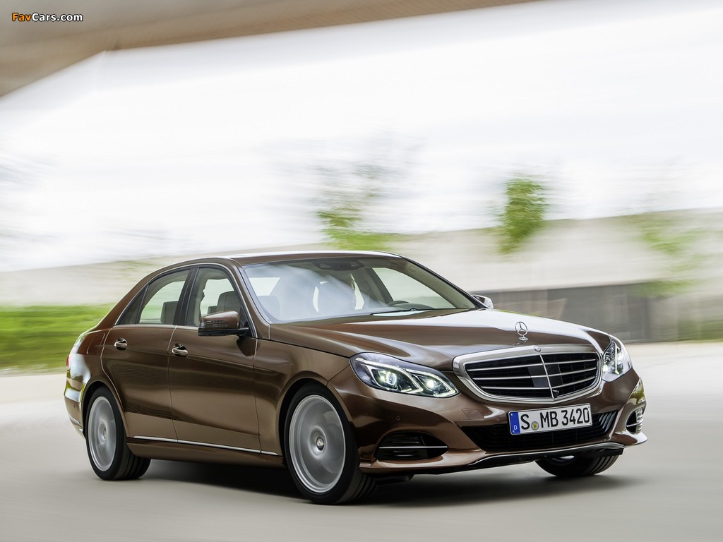 Mercedes-Benz E 300 BlueTec Hybrid (W212) 2013 images (1024 x 768)