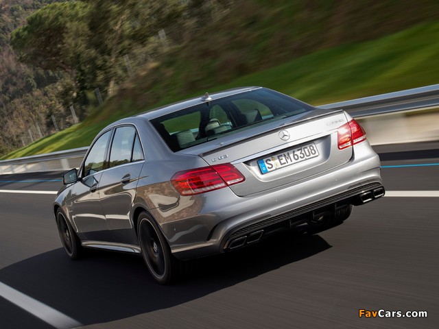 Mercedes-Benz E 63 AMG (W212) 2013 photos (640 x 480)