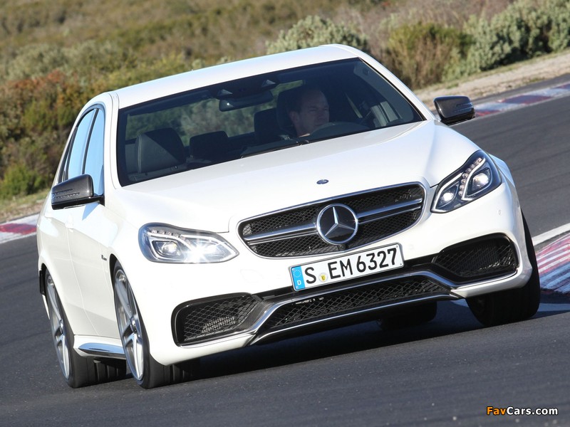 Mercedes-Benz E 63 AMG S-Model (W212) 2013 wallpapers (800 x 600)