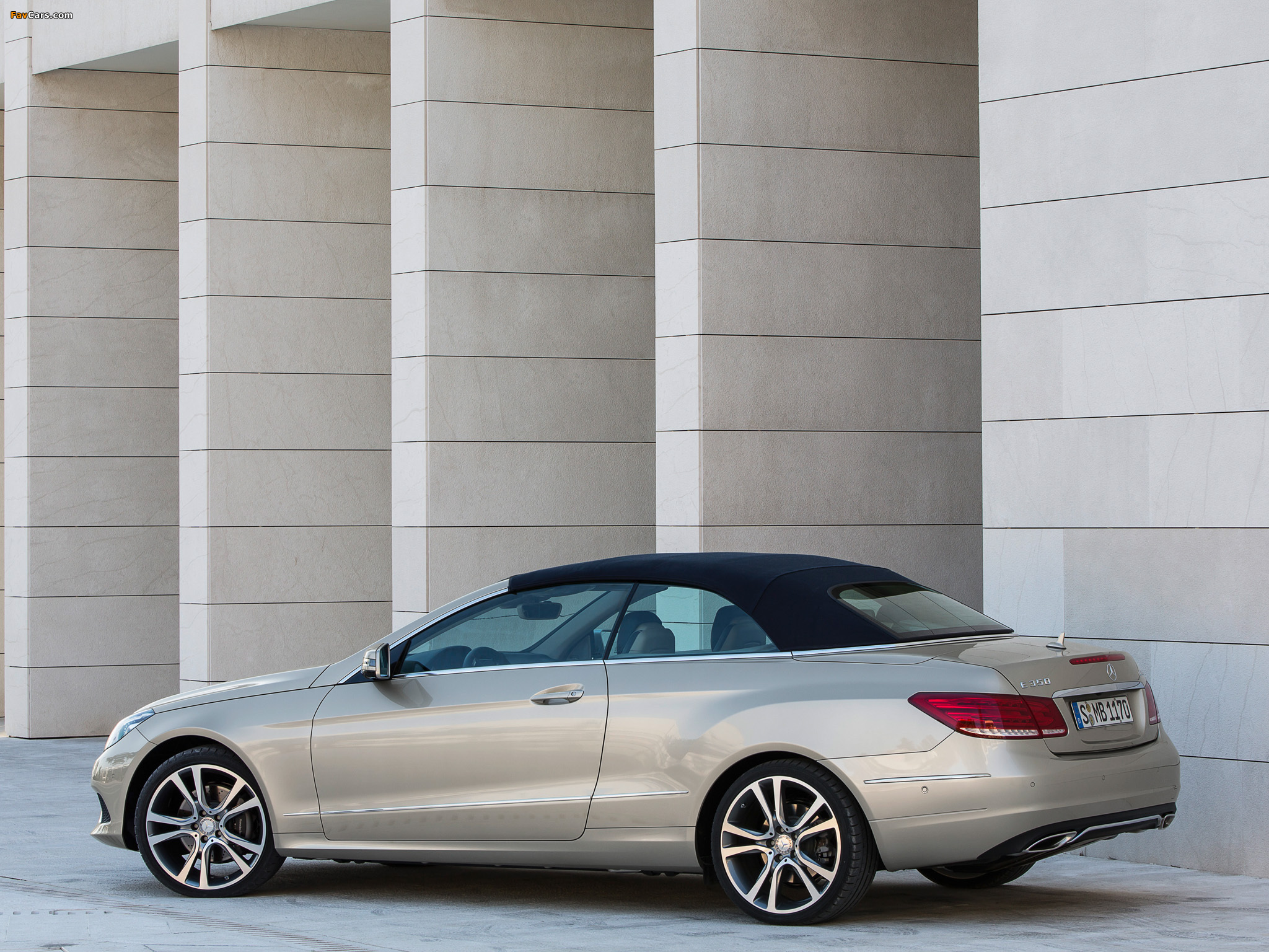 Mercedes-Benz E 350 BlueTec Cabrio (A207) 2013 wallpapers (2048 x 1536)