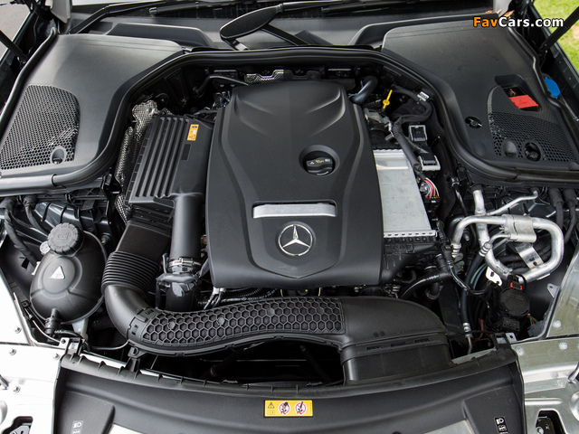 Mercedes-Benz E 300 Avantgarde Line AU-spec (W213) 2016 images (640 x 480)