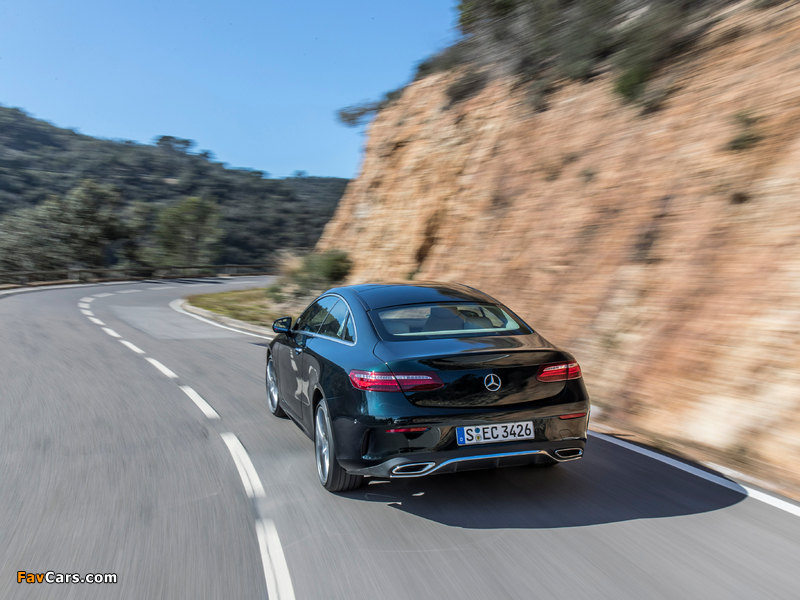 Mercedes-Benz E 400 4MATIC AMG Line Coupé (C238) 2017 photos (800 x 600)