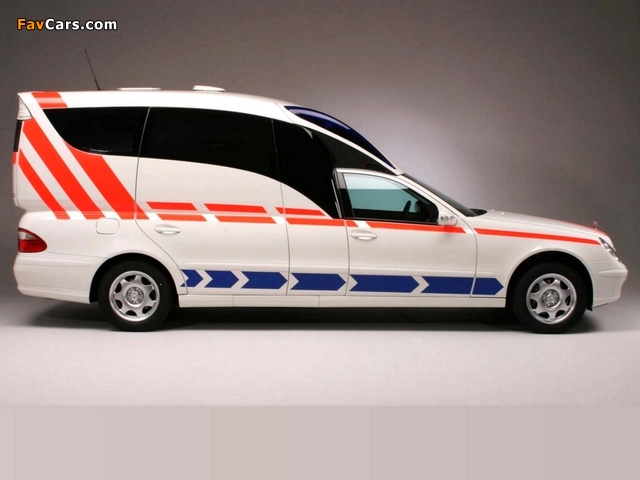 Binz Mercedes-Benz E-Klasse Ambulance (W211) photos (640 x 480)