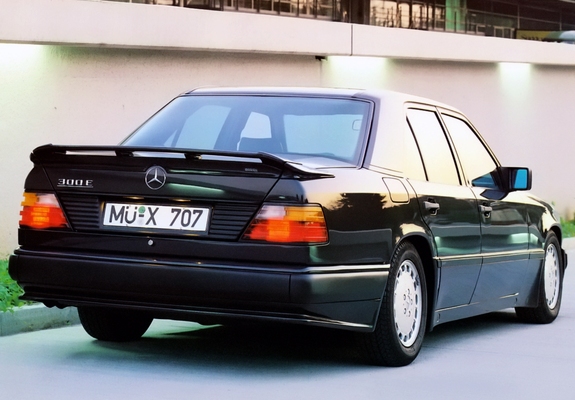 Haslbeck Mercedes-Benz 300 E (W124) pictures