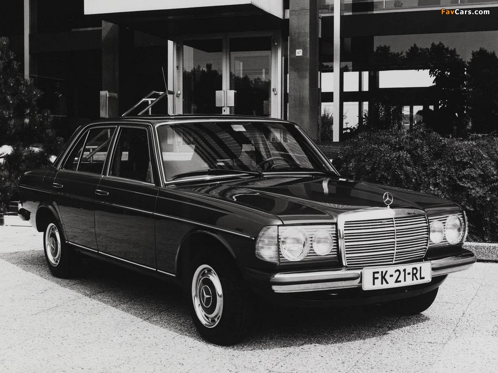 Photos of Mercedes-Benz 200 (W123) 1976–85 (1024 x 768)