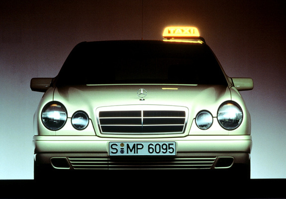 Photos of Mercedes-Benz E-Klasse Taxi (W210) 1995–99