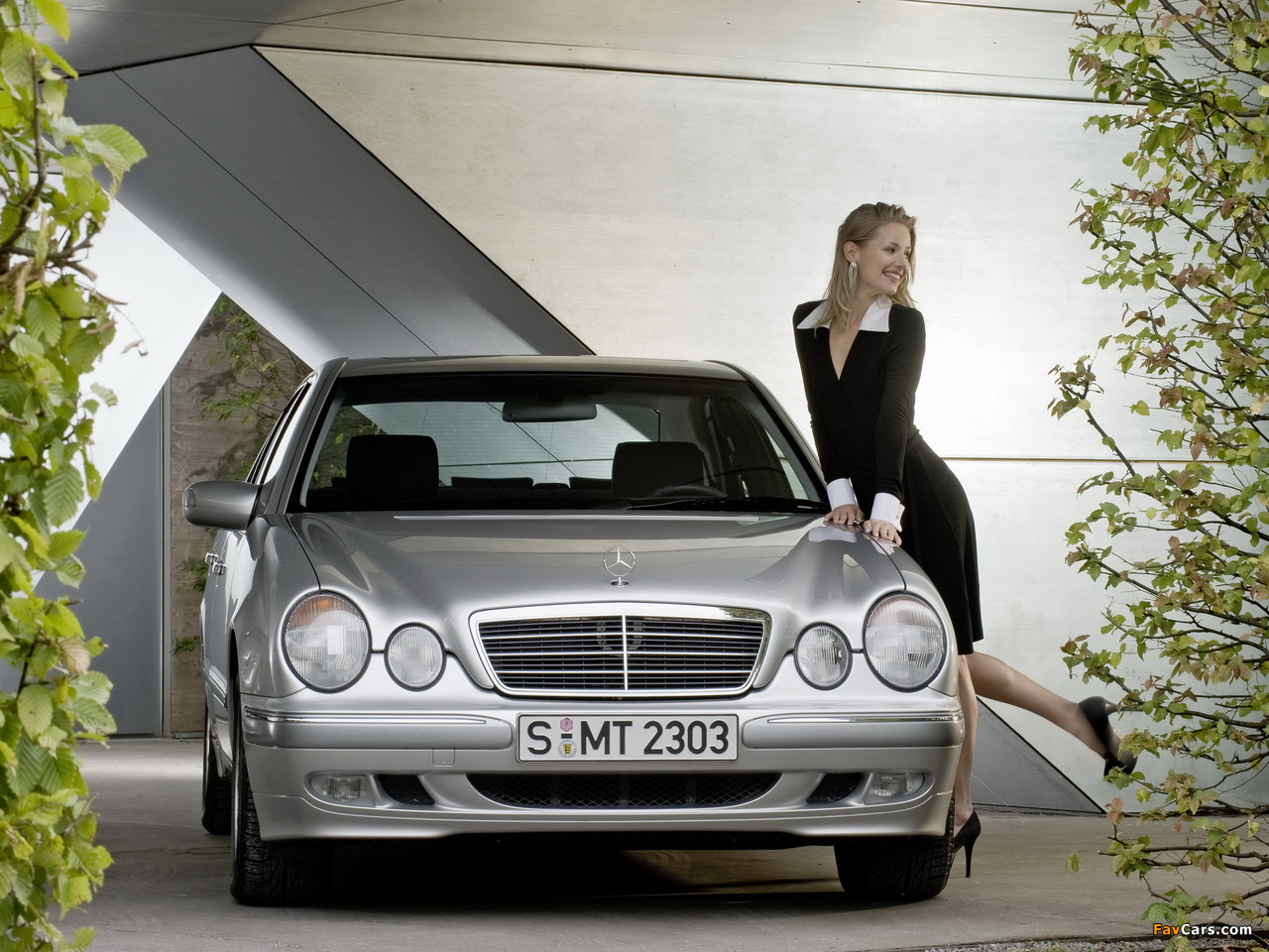 Photos of Mercedes-Benz E-Klasse (W210) 1999–2002 (1280 x 960)