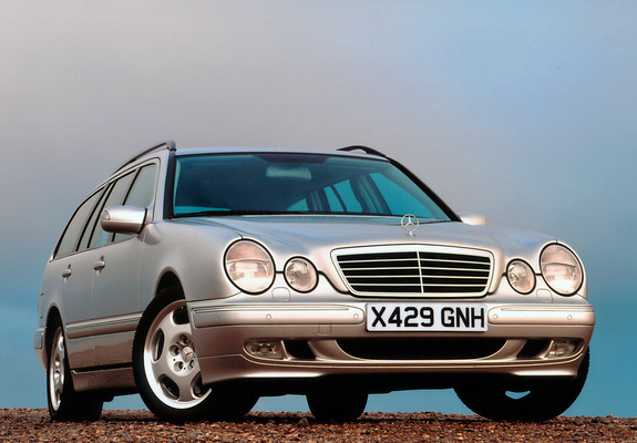 Photos of Mercedes-Benz E 430 Estate UK-spec (S210) 1999–2002
