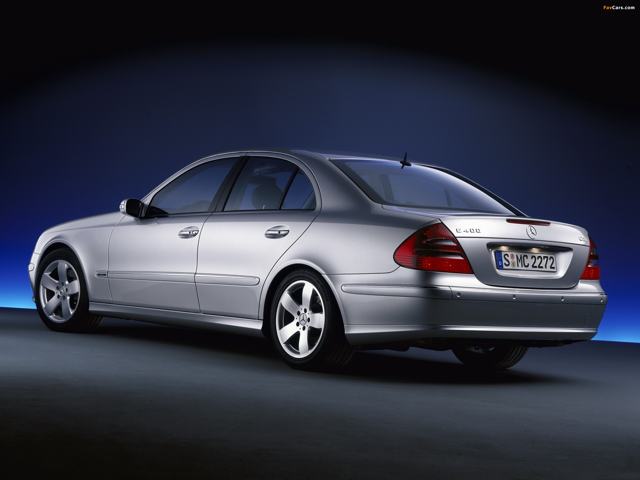 Photos of Mercedes-Benz E 400 CDI (W211) 2003–06 (2048 x 1536)