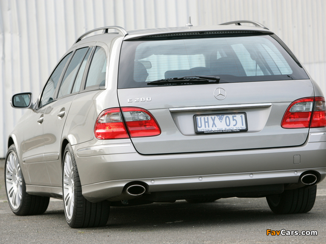 Photos of Mercedes-Benz E 280 Estate AU-spec (S211) 2006–09 (640 x 480)