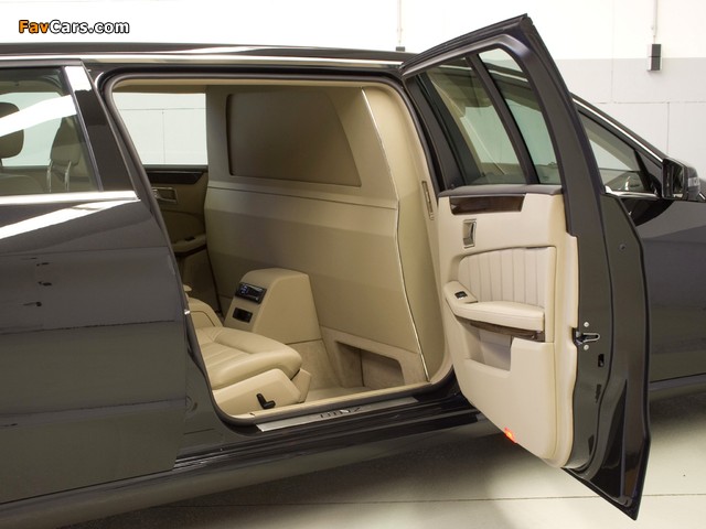 Photos of Binz Mercedes-Benz E-Klasse Limousine (V212) 2009 (640 x 480)