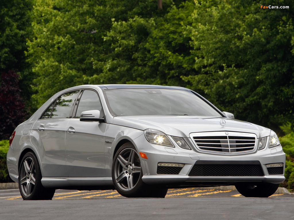 Photos of Mercedes-Benz E 63 AMG US-spec (W212) 2009–11 (1024 x 768)