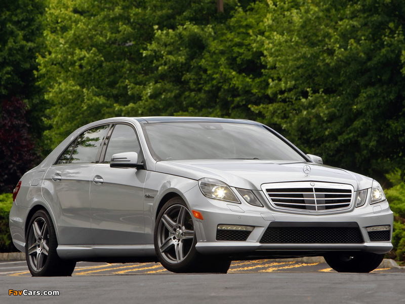 Photos of Mercedes-Benz E 63 AMG US-spec (W212) 2009–11 (800 x 600)