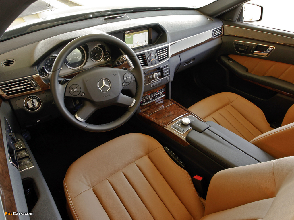 Photos of Mercedes-Benz E 350 AMG Sports Package US-spec (W212) 2009–12 (1024 x 768)