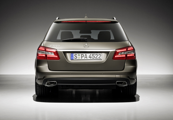 Photos of Mercedes-Benz E 500 AMG Sports Package Estate (S212) 2009–12
