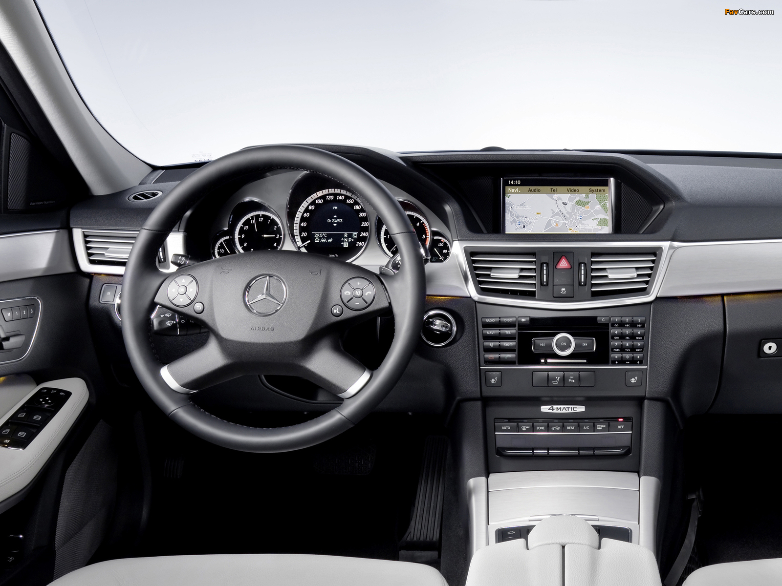 Photos of Mercedes-Benz E 350 CDI 4MATIC Estate (S212) 2009–12 (1600 x 1200)