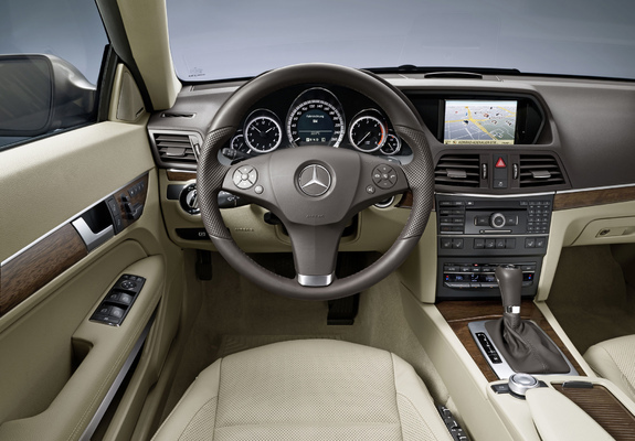 Photos of Mercedes-Benz E 350 CDI Coupe (C207) 2009–12