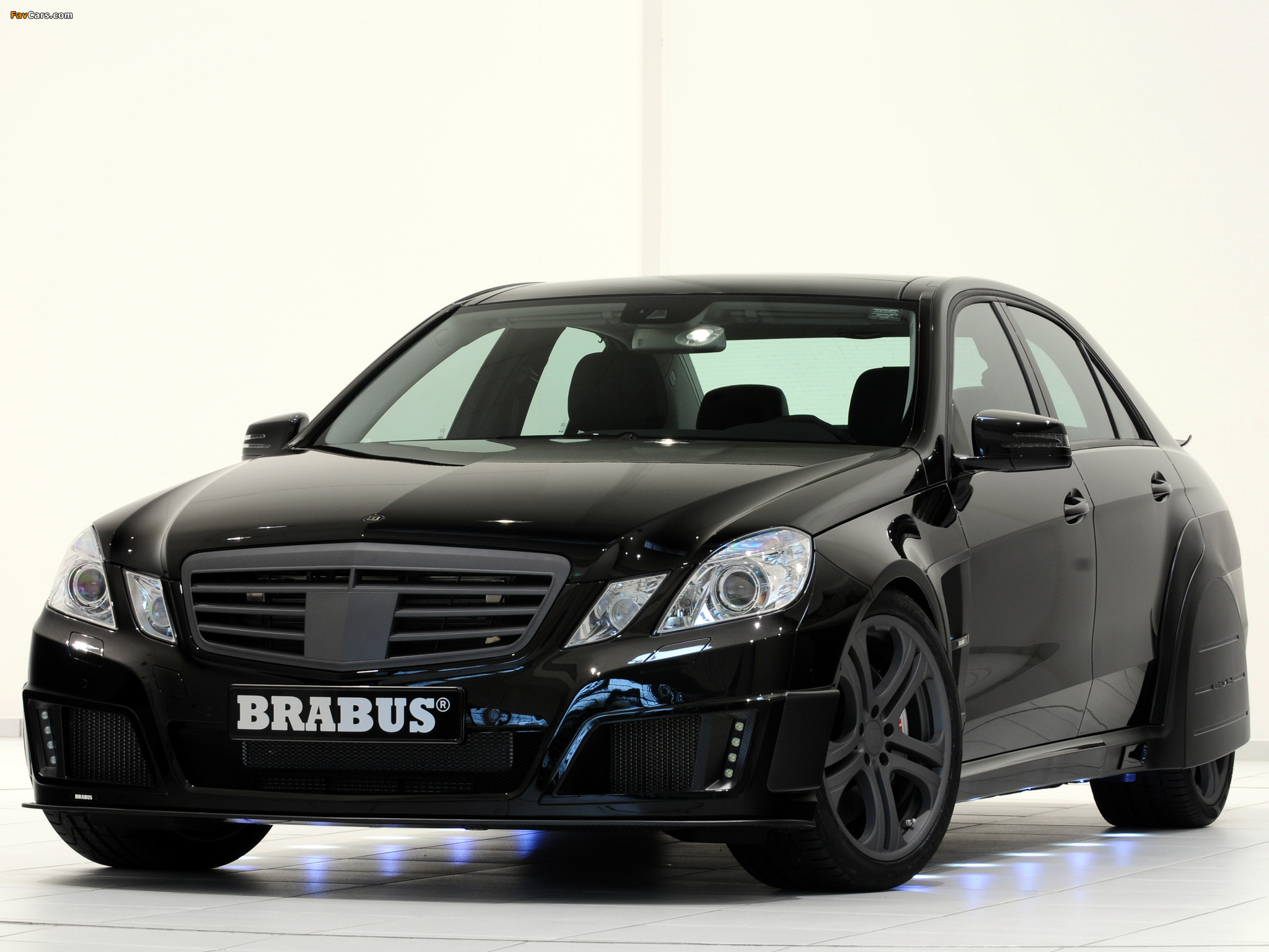 Photos of Brabus E V12 (W212) 2009 (2048 x 1536)