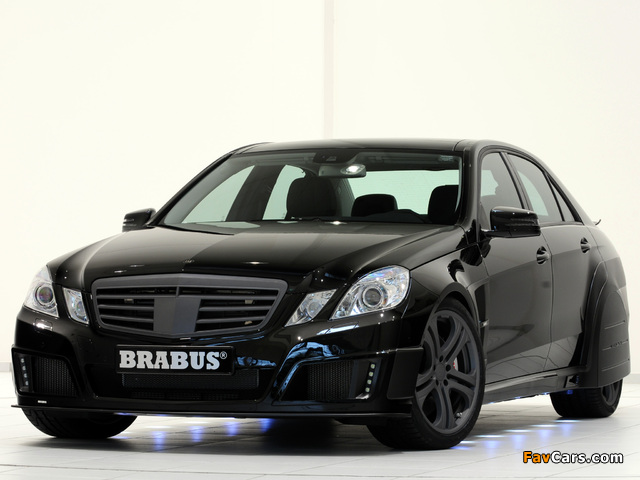 Photos of Brabus E V12 (W212) 2009 (640 x 480)