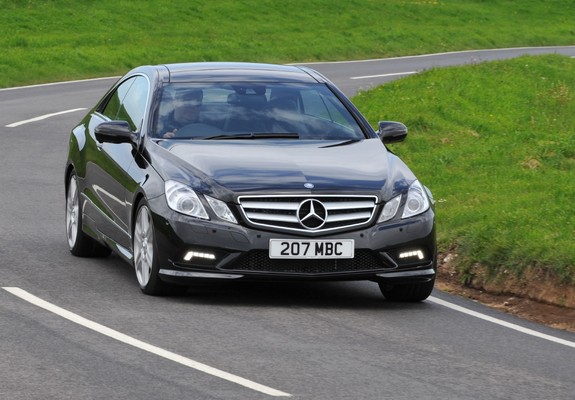 Photos of Mercedes-Benz E 500 Coupe AMG Sports Package UK-spec (C207) 2009–12