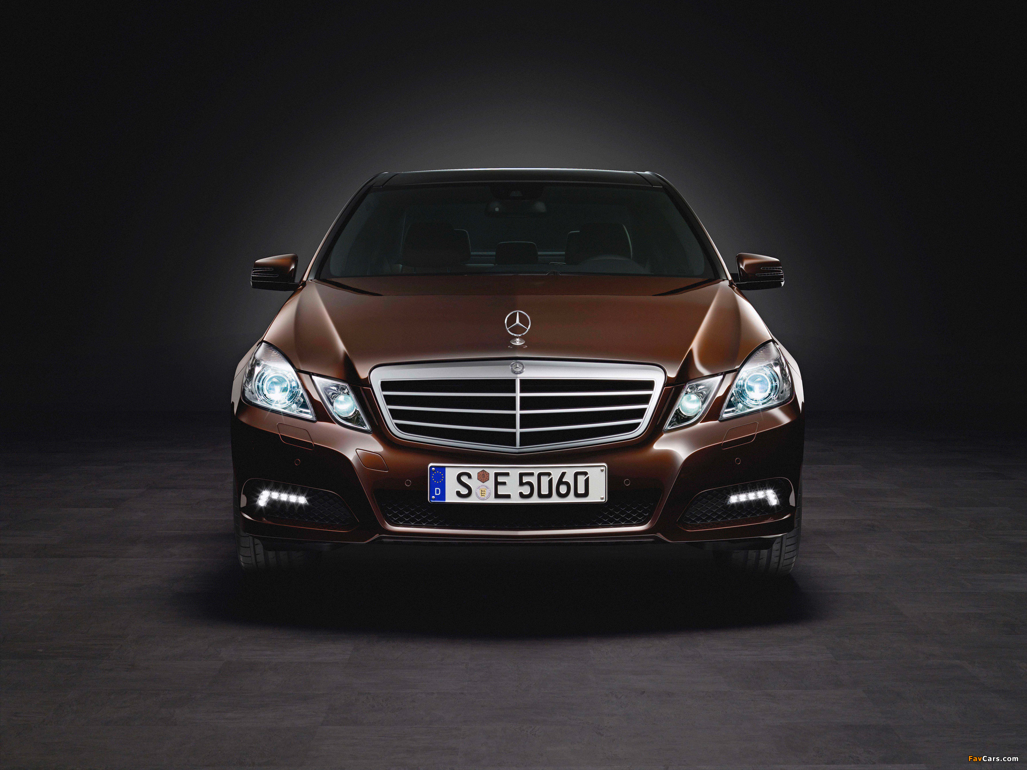 Photos of Mercedes-Benz E 350 CGI (W212) 2009–12 (2048 x 1536)