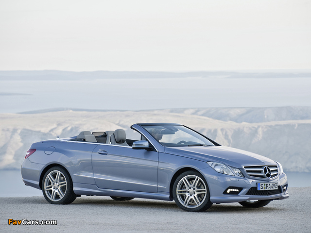 Photos of Mercedes-Benz E 500 Cabrio AMG Sports Package (A207) 2010–12 (640 x 480)