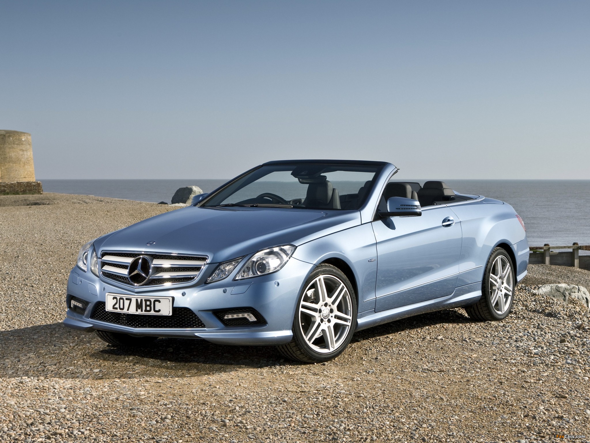 Photos of Mercedes-Benz E 250 CDI Cabrio AMG Sports Package UK-spec (A207) 2010–12 (2048 x 1536)