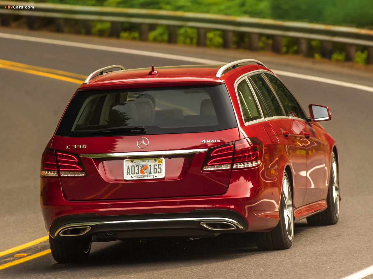 Photos of Mercedes-Benz E 350 4MATIC AMG Sports Package Estate US-spec (S212) 2013 (1280 x 960)