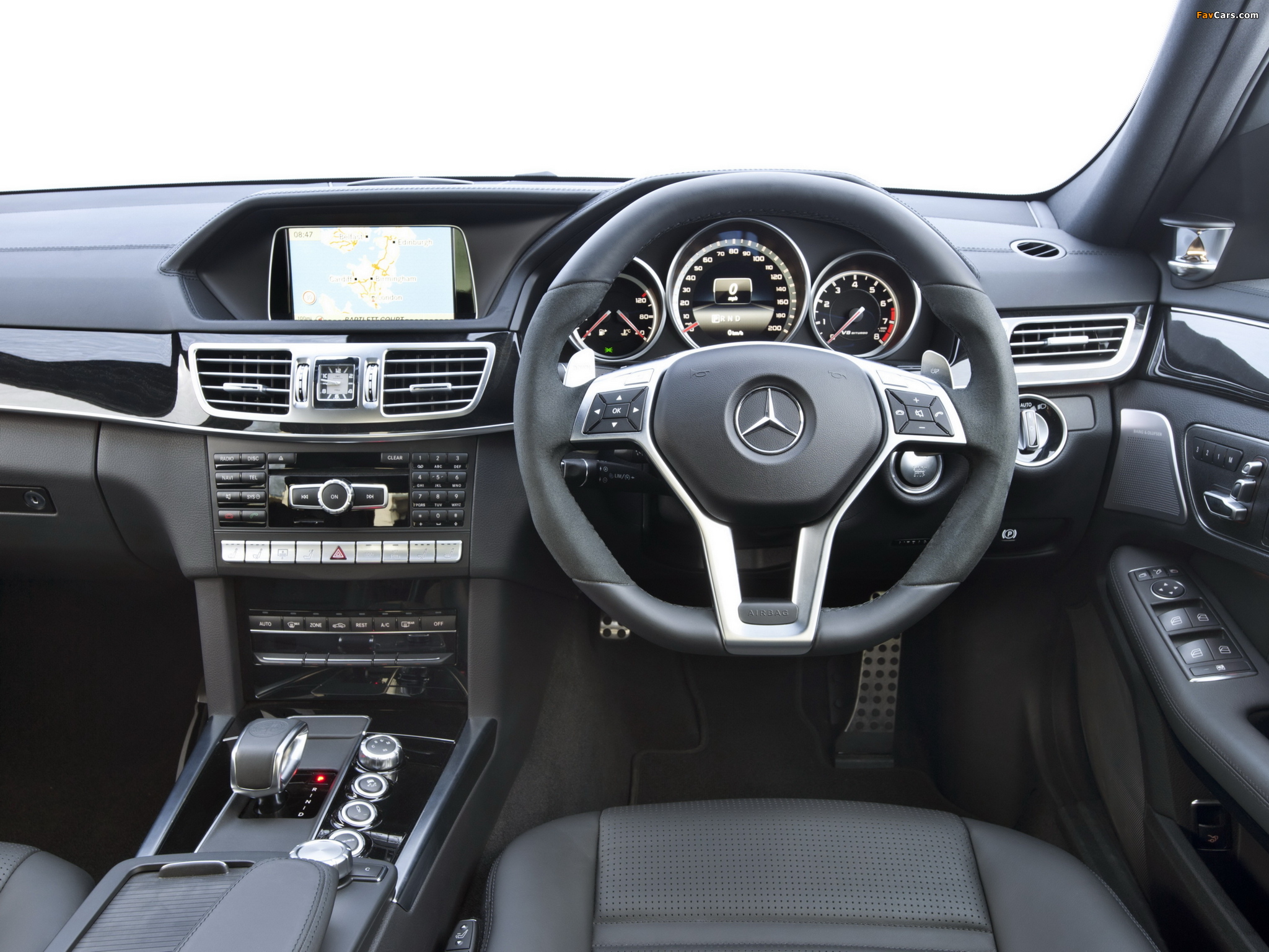 Photos of Mercedes-Benz E 63 AMG UK-spec (W212) 2013 (2048 x 1536)