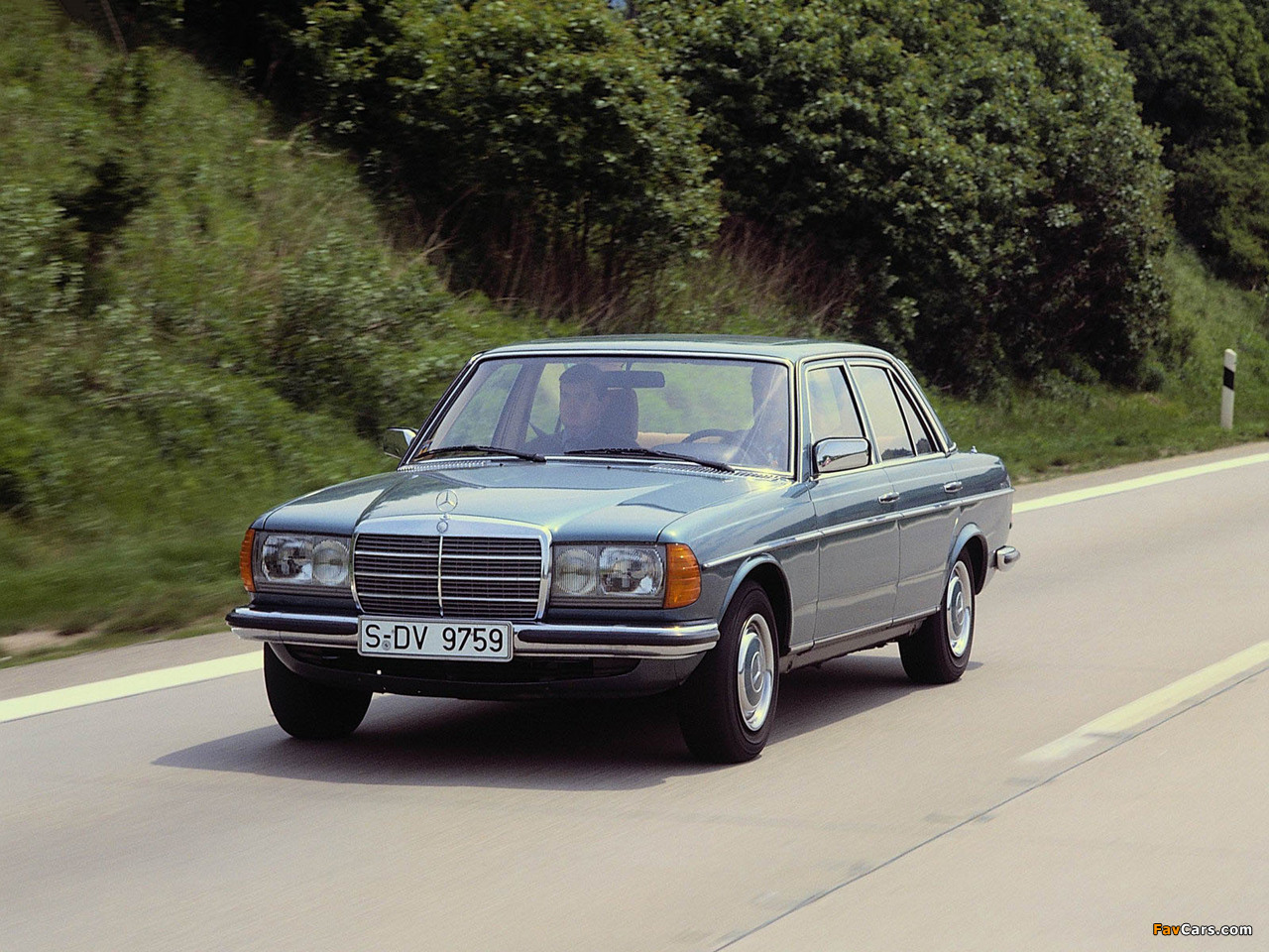 Pictures of Mercedes-Benz 280 E (W123) 1975–85 (1280 x 960)