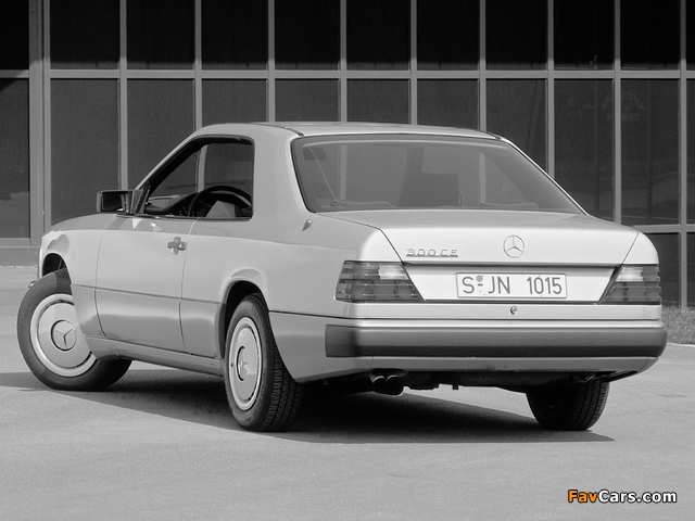 Pictures of Mercedes-Benz 300 CE (C124) 1987–92 (640 x 480)