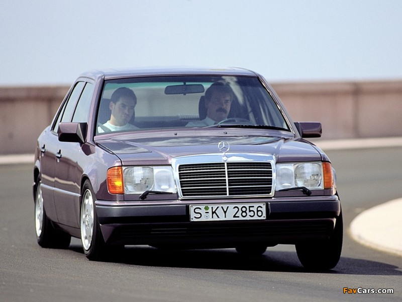 Pictures of Mercedes-Benz 300 E 4MATIC (W124) 1987–93 (800 x 600)
