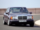 Pictures of Mercedes-Benz 300 E 4MATIC (W124) 1987–93
