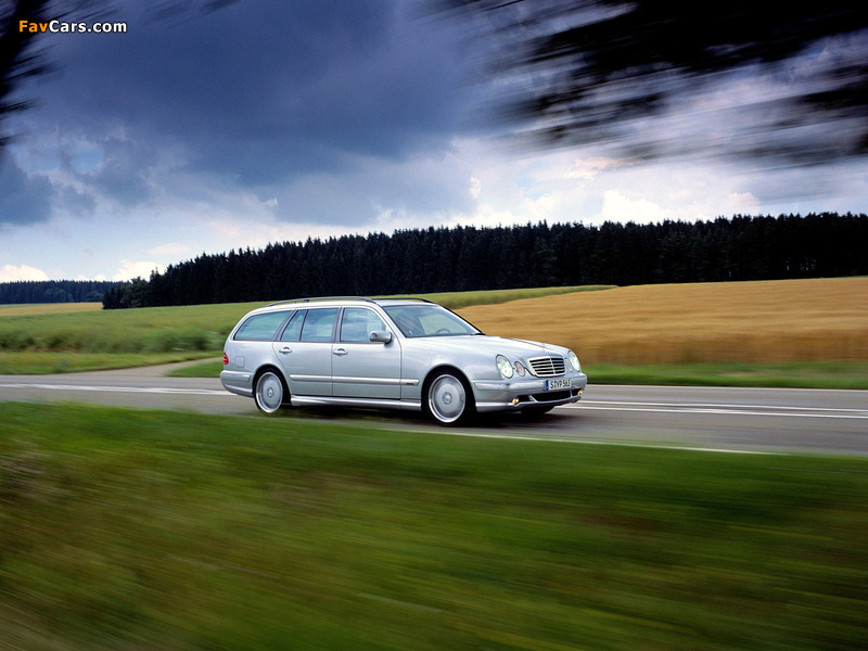 Pictures of Mercedes-Benz E 55 AMG Estate (S210) 1999–2002 (800 x 600)