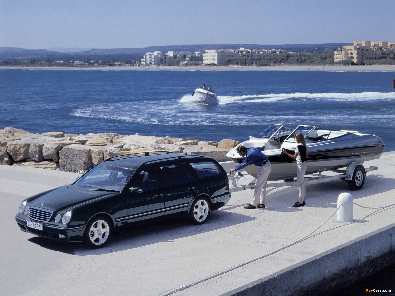 Pictures of Mercedes-Benz E 430 Estate (S210) 1999–2002 (1600 x 1200)
