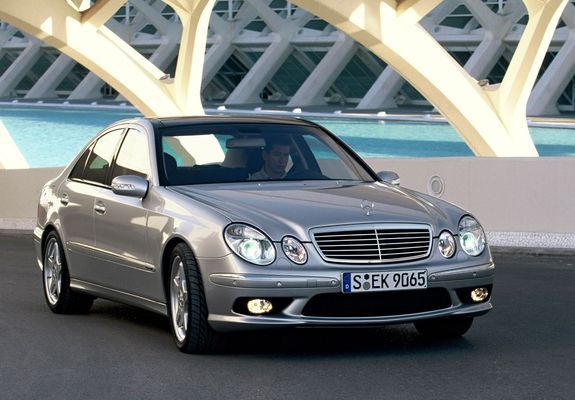 Pictures of Mercedes-Benz E 500 AMG Sports Package (W211) 2002–06