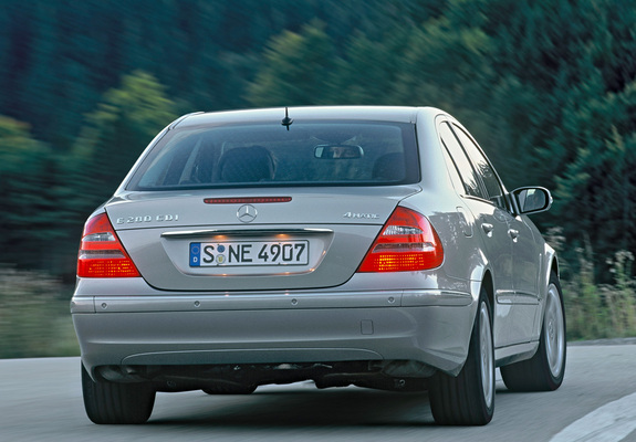 Pictures of Mercedes-Benz E 280 CDI 4MATIC (W211) 2002–06