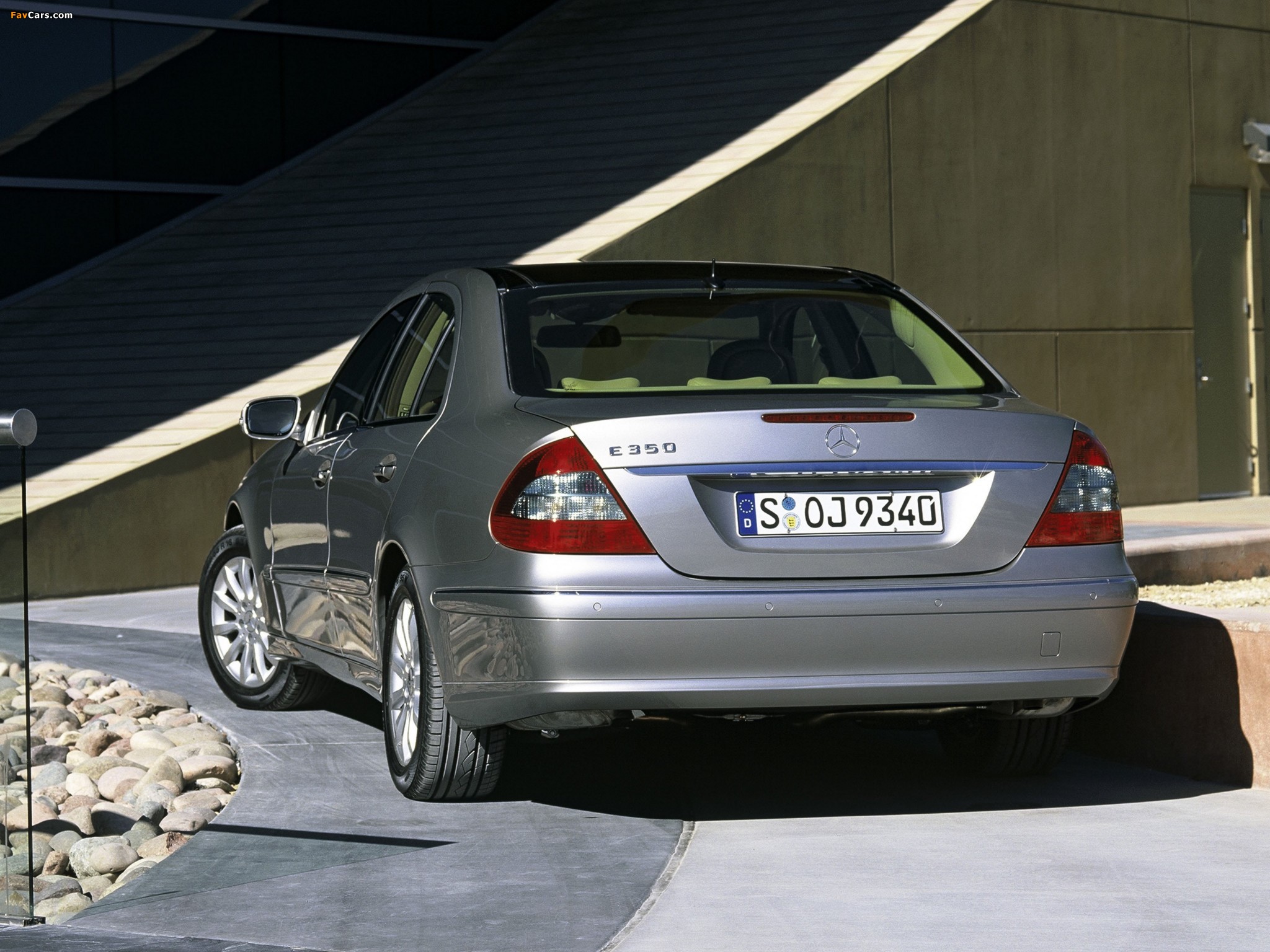 Pictures of Mercedes-Benz E 350 (W211) 2006–09 (2048 x 1536)