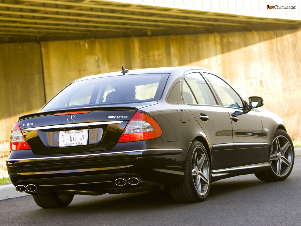 Pictures of Mercedes-Benz E 63 AMG US-spec (W211) 2007–09 (1024 x 768)