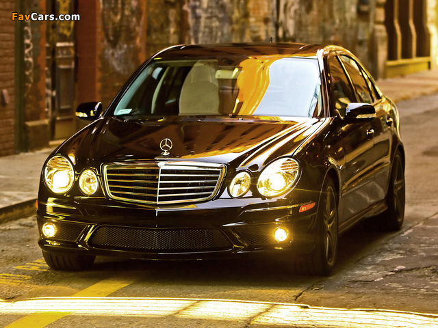 Pictures of Mercedes-Benz E 63 AMG US-spec (W211) 2007–09 (640 x 480)