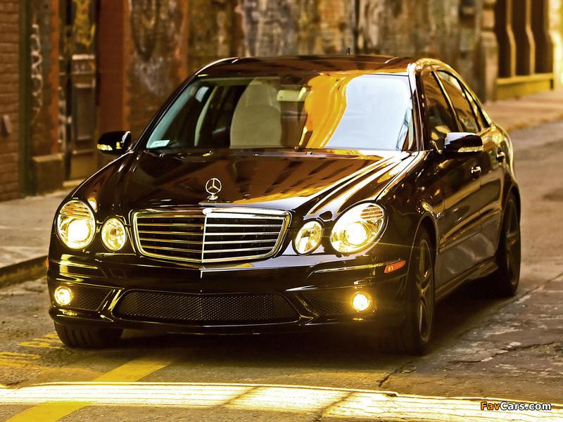 Pictures of Mercedes-Benz E 63 AMG US-spec (W211) 2007–09 (800 x 600)